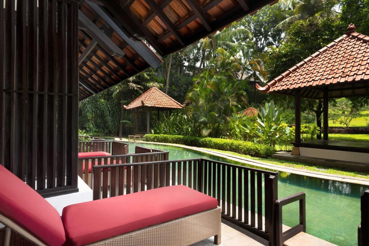 Mustika Yogyakarta Resort And Spa Maguwo Exterior photo