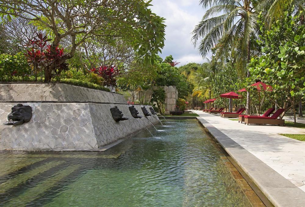 Mustika Yogyakarta Resort And Spa Maguwo Exterior photo