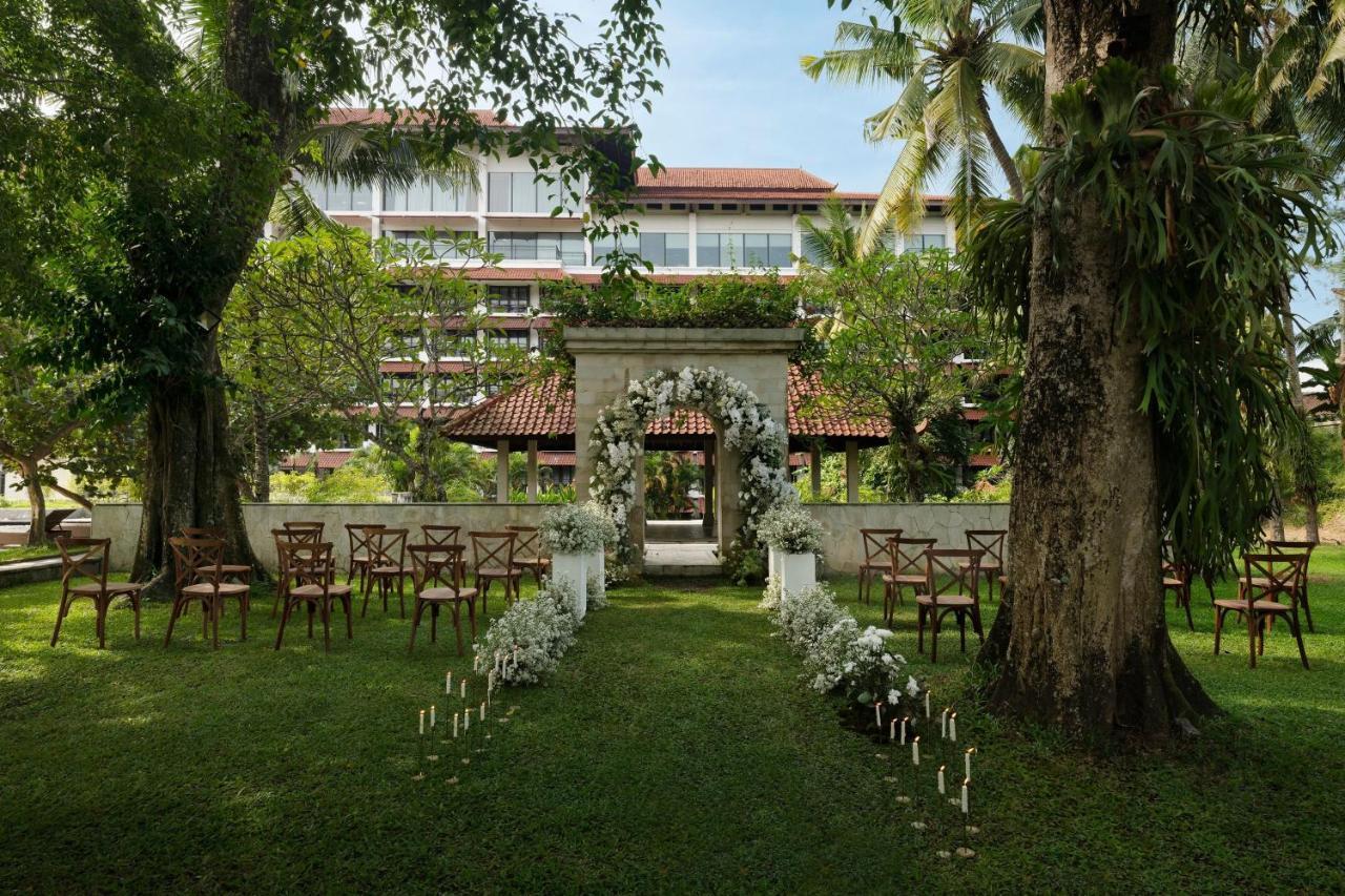 Mustika Yogyakarta Resort And Spa Maguwo Exterior photo