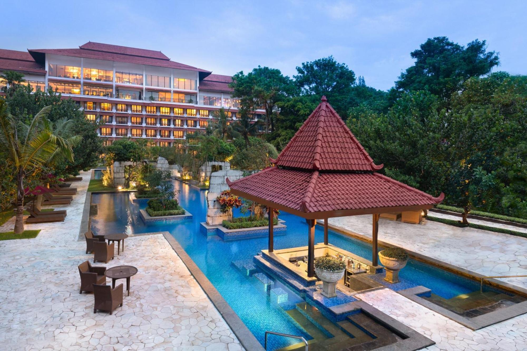 Mustika Yogyakarta Resort And Spa Maguwo Exterior photo