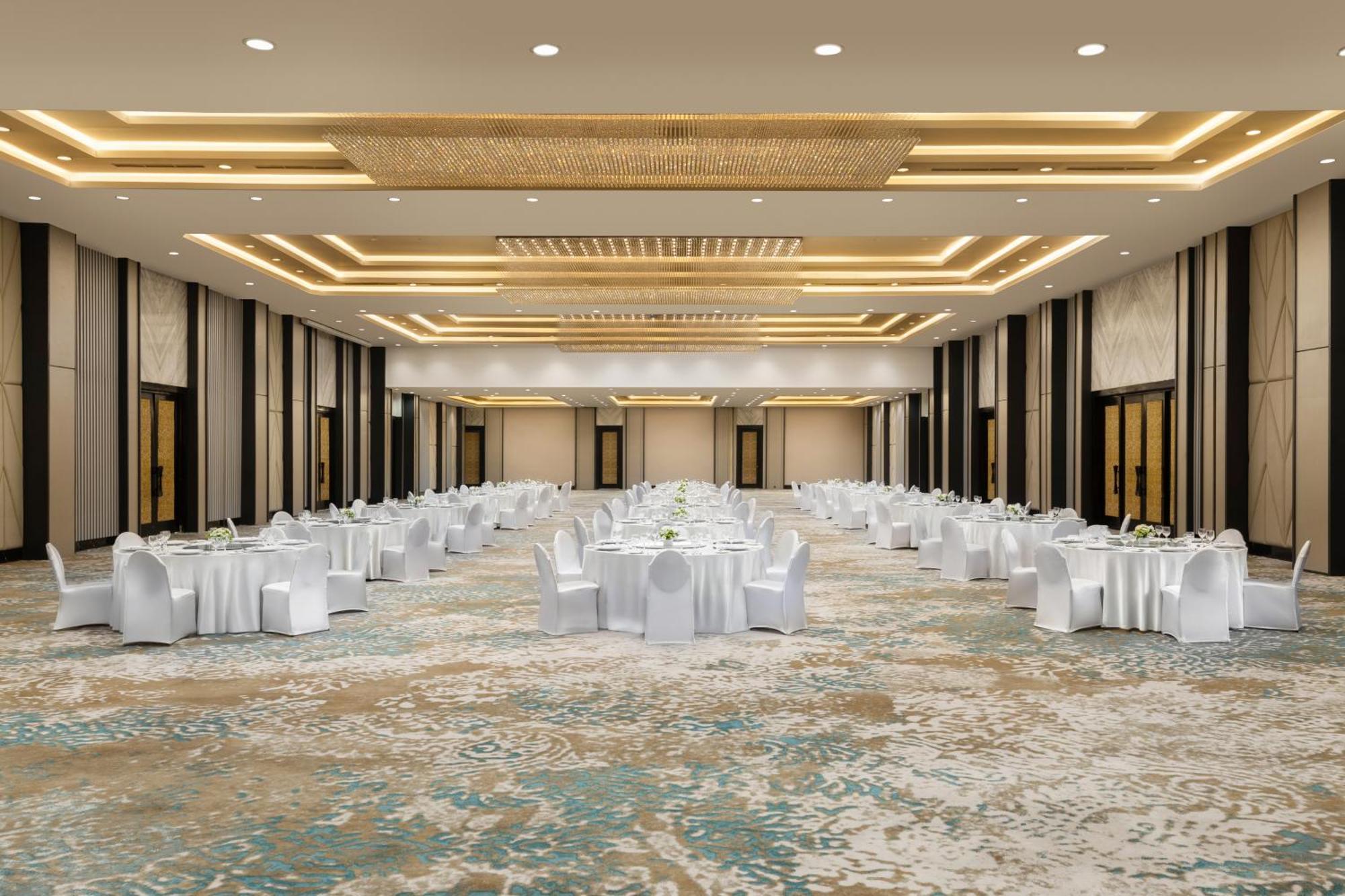 Mustika Yogyakarta Resort And Spa Maguwo Exterior photo